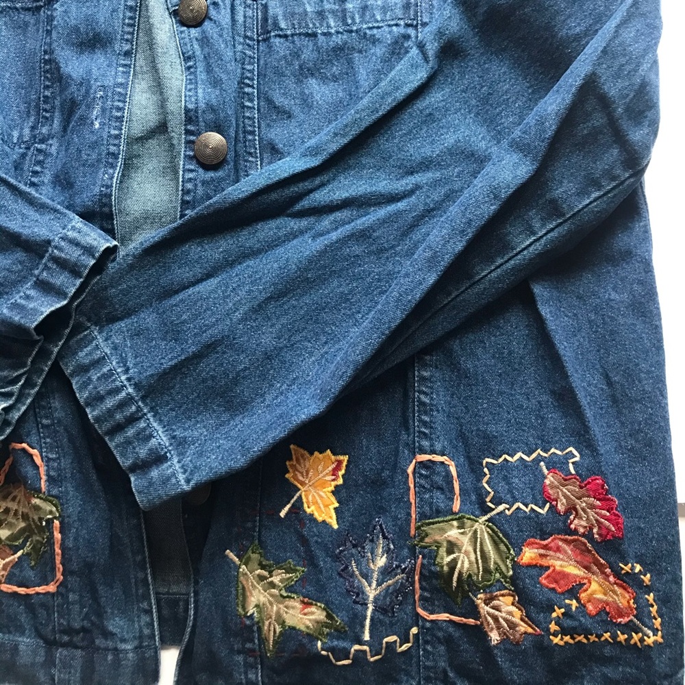 HAND EMBROIDERED JEAN JACKET